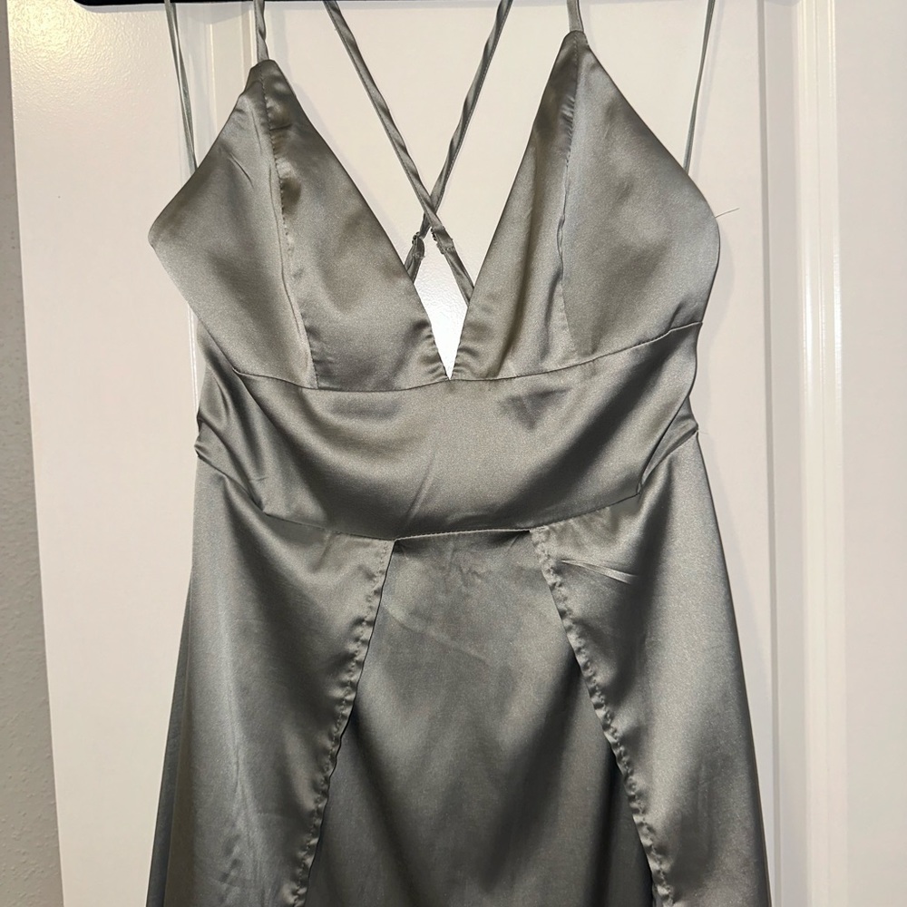 Green cross back slit maxi dress